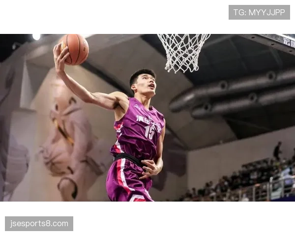 杨曦皓最佳新秀表现稳定，福建年轻内线成长轨迹符合预期